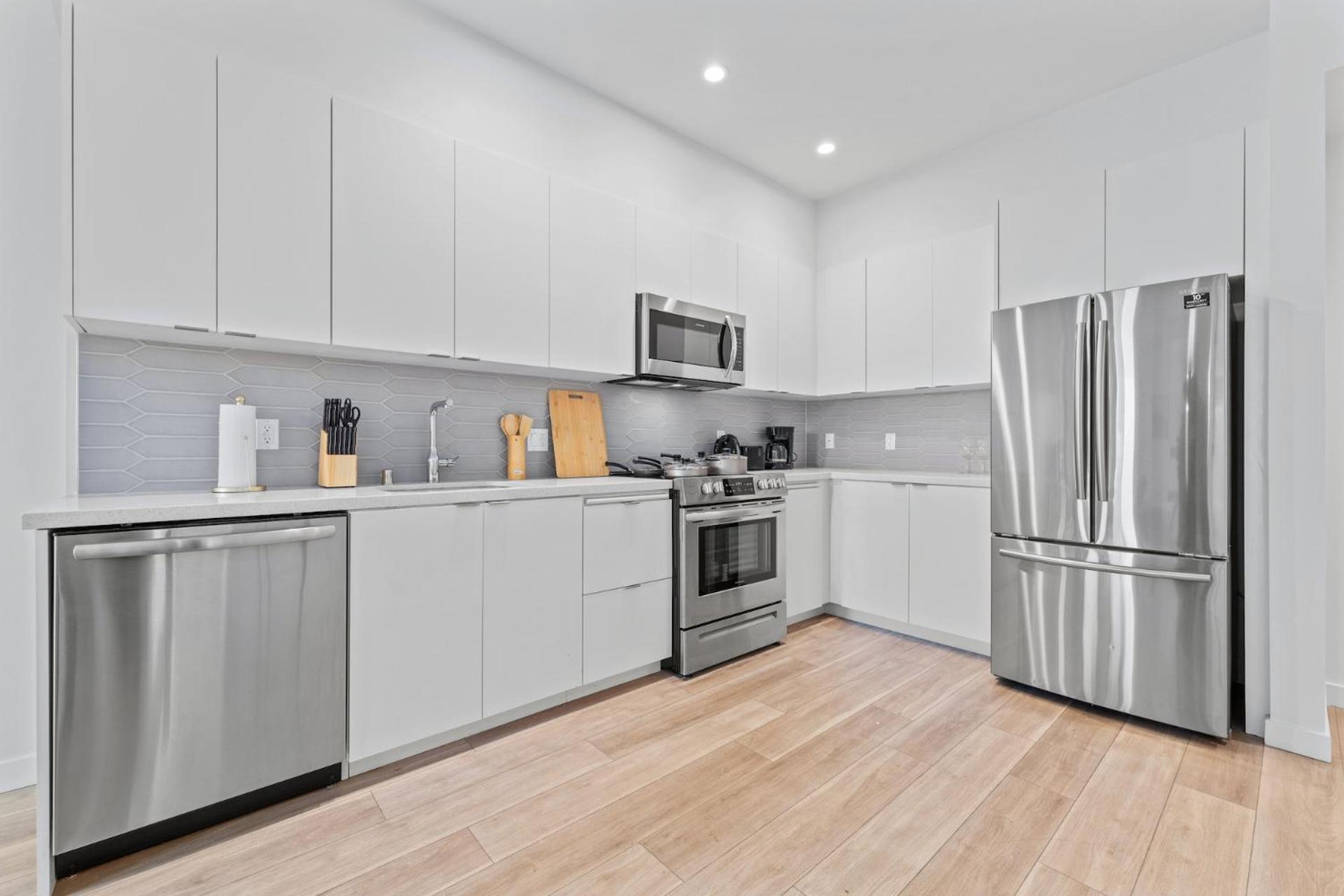 Stylish La Prime Location In Wilshire Blvd Apartamento
