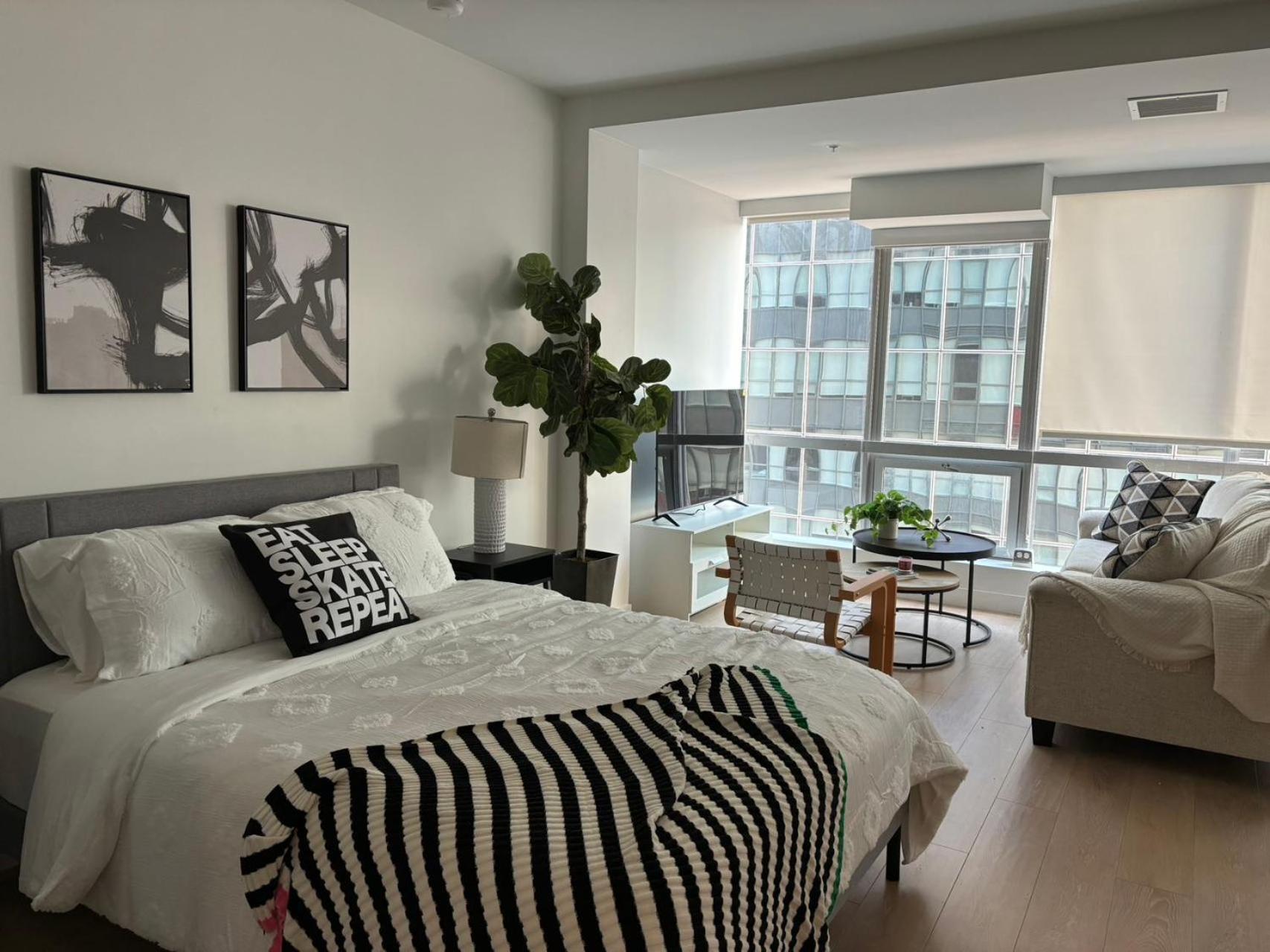 Stylish La Prime Location In Wilshire Blvd Apartamento
